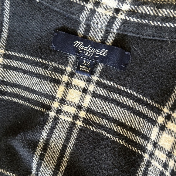 Madewell Black and White Plaid Button-Down Shirt - Picture 4 of 5
